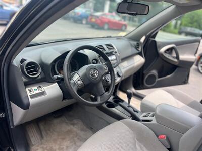 2011 Toyota RAV4   - Photo 14 - Mine Hill, NJ 07803