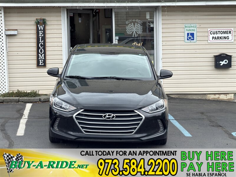 2017 Hyundai Elantra 1.8 Value Edition A/T's photo