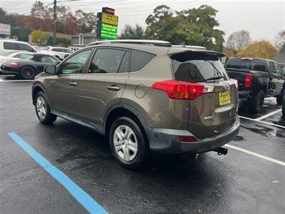 2014 Toyota RAV4 LE - Photo 6 - Mine Hill, NJ 07803