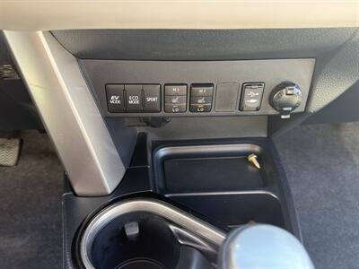 2016 Toyota RAV4 Hybrid Limited - Photo 18 - Mine Hill, NJ 07803