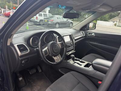 2012 Jeep Grand Cherokee Laredo - Photo 14 - Mine Hill, NJ 07803