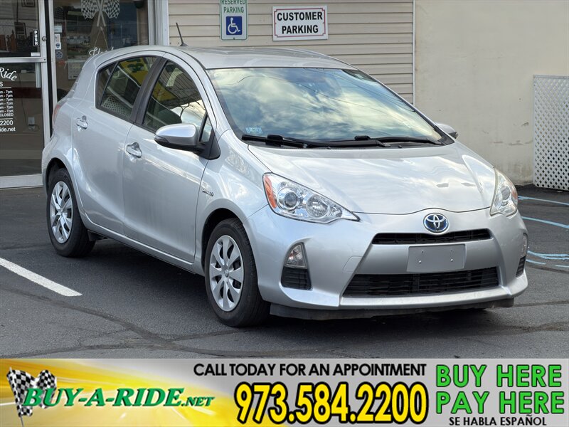 2014 Toyota Prius c One  