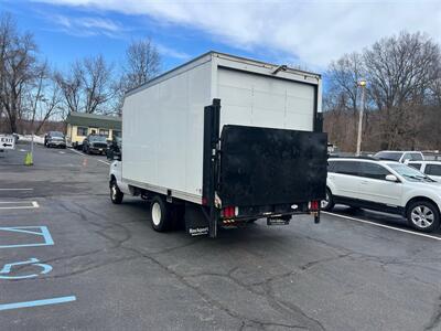 2021 Ford Cutaway  BoxTruck - Photo 7 - Mine Hill, NJ 07803
