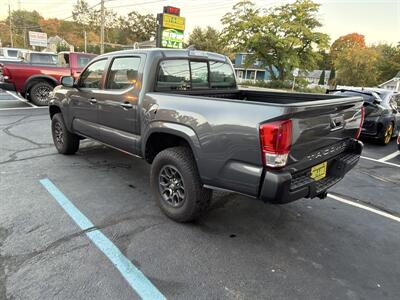 2016 Toyota Tacoma SR5 V6 - Photo 5 - Mine Hill, NJ 07803