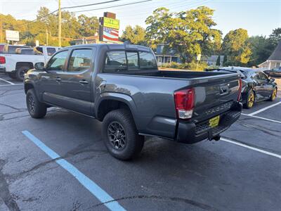 2016 Toyota Tacoma SR5 V6 - Photo 5 - Mine Hill, NJ 07803