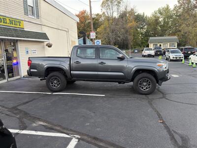 2016 Toyota Tacoma SR5 V6 - Photo 2 - Mine Hill, NJ 07803