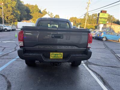2016 Toyota Tacoma SR5 V6 - Photo 4 - Mine Hill, NJ 07803