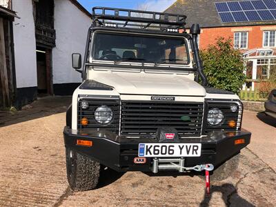 1992 Land Rover Defender 110   - Photo 10 - Marlborough, MA 01752