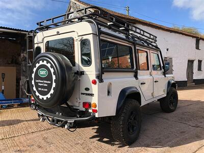 1992 Land Rover Defender 110   - Photo 8 - Marlborough, MA 01752