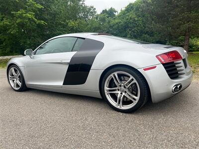 2010 Audi R8 - Photo 5 - Marlborough, MA 01752