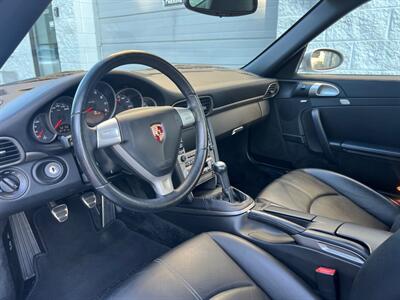 2006 Porsche 911 C4   - Photo 13 - Marlborough, MA 01752