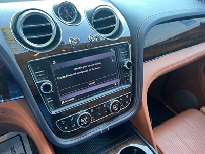 2017 Bentley Bentayga W12   - Photo 32 - Marlborough, MA 01752