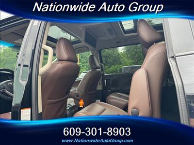 2015 Toyota Sienna Limited 7-Passenger   - Photo 13 - East Windsor, NJ 08520