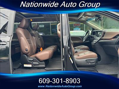 2015 Toyota Sienna Limited 7-Passenger   - Photo 18 - East Windsor, NJ 08520