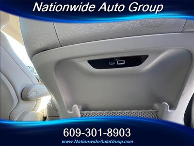 2021 Chrysler Pacifica Touring L  Hybrid - Photo 14 - East Windsor, NJ 08520