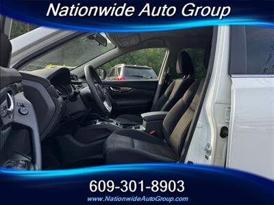 2017 Nissan Rogue SV   - Photo 18 - East Windsor, NJ 08520