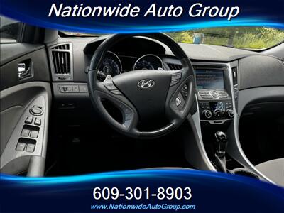 2013 Hyundai Sonata SE 2.0T   - Photo 11 - East Windsor, NJ 08520