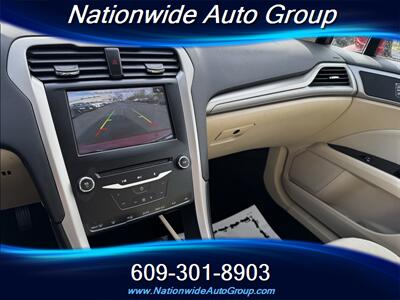 2013 Ford Fusion SE  HYBRID - Photo 17 - East Windsor, NJ 08520