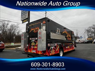 2016 Ford E-Series Van  Custom Food Truck - Photo 11 - East Windsor, NJ 08520