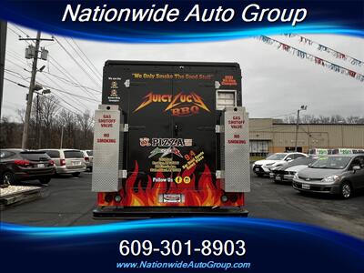 2016 Ford E-Series Van  Custom Food Truck - Photo 10 - East Windsor, NJ 08520