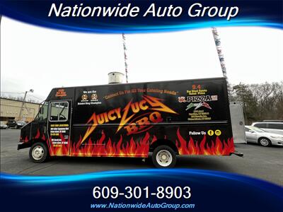 2016 Ford E-Series Van  Custom Food Truck - Photo 7 - East Windsor, NJ 08520