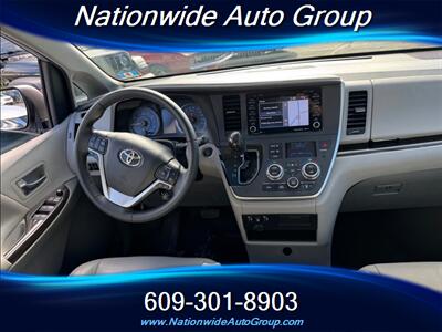 2020 Toyota Sienna XLE 8-Passenger   - Photo 21 - East Windsor, NJ 08520