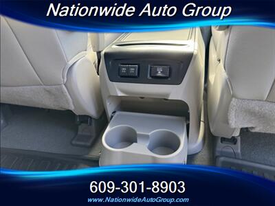 2020 Toyota Sienna XLE 8-Passenger   - Photo 26 - East Windsor, NJ 08520