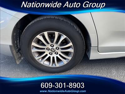 2020 Toyota Sienna XLE 8-Passenger   - Photo 32 - East Windsor, NJ 08520