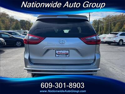 2020 Toyota Sienna XLE 8-Passenger   - Photo 15 - East Windsor, NJ 08520
