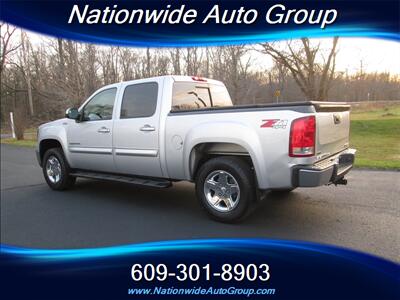 2011 GMC Sierra 1500 SLE   - Photo 6 - East Windsor, NJ 08520