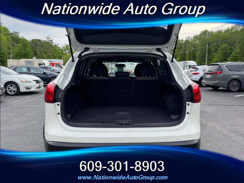 2017 Nissan Rogue S - Photo 16 - East Windsor, NJ 08520