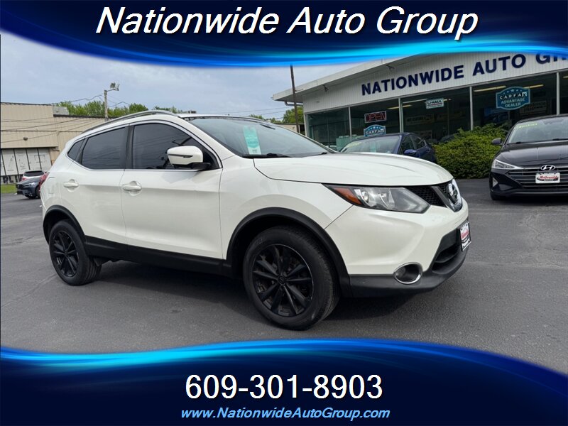 2017 Nissan Rogue Sport S  