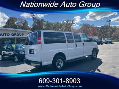 2018 Chevrolet Express LT 3500  12 Passenger Van - Photo 7 - East Windsor, NJ 08520