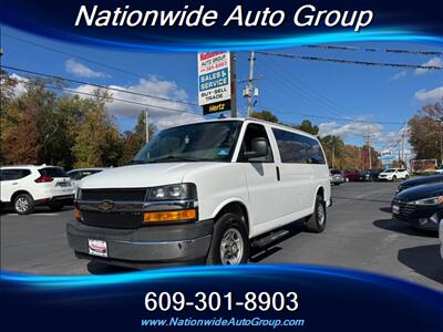 2018 Chevrolet Express LT 3500  12 Passenger Van - Photo 3 - East Windsor, NJ 08520