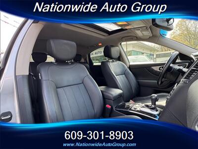 2015 INFINITI QX70   - Photo 17 - East Windsor, NJ 08520