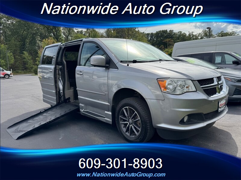 2016 Dodge Grand Caravan SXT Plus  