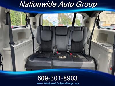 2016 Dodge Grand Caravan SXT Plus  Wheel Chair Accessible Van - Photo 20 - East Windsor, NJ 08520