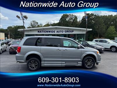 2016 Dodge Grand Caravan SXT Plus  Wheel Chair Accessible Van - Photo 11 - East Windsor, NJ 08520