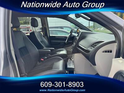 2016 Dodge Grand Caravan SXT Plus  Wheel Chair Accessible Van - Photo 22 - East Windsor, NJ 08520