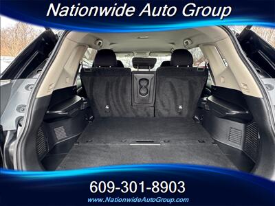 2016 Nissan Rogue SV   - Photo 17 - East Windsor, NJ 08520