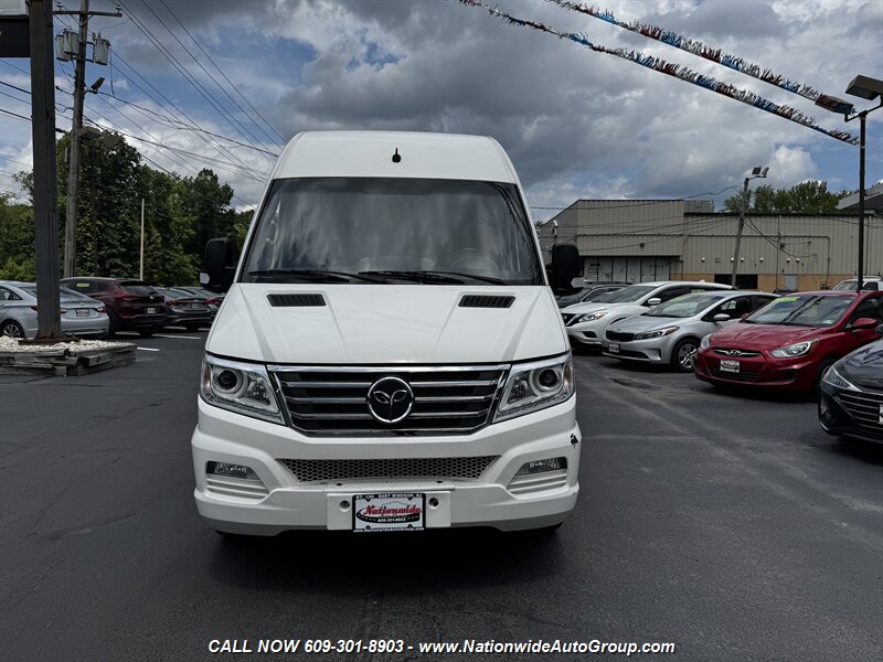 2022 Greenpower Motors EVC210