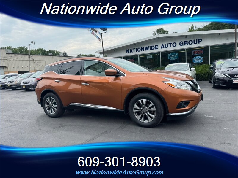 2016 Nissan Murano SV  