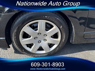 2011 Honda Civic LX - Photo 21 - East Windsor, NJ 08520