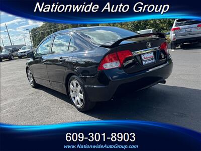 2011 Honda Civic LX - Photo 8 - East Windsor, NJ 08520