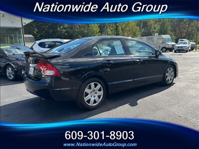 2011 Honda Civic LX - Photo 12 - East Windsor, NJ 08520