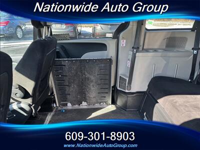 2013 Dodge Grand Caravan SXT  Wheel Chair Accessible - Photo 14 - East Windsor, NJ 08520