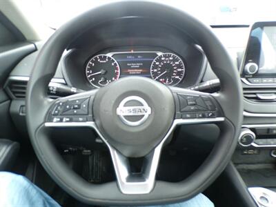 2020 Nissan Altima 2.5 S   - Photo 7 - Omaha, NE 68127