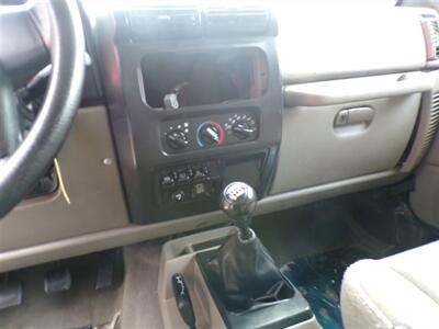 2005 Jeep Wrangler Sport   - Photo 5 - Omaha, NE 68127