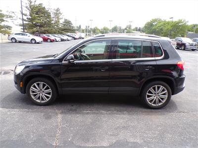 2011 Volkswagen Tiguan S 4Motion   - Photo 3 - Omaha, NE 68127