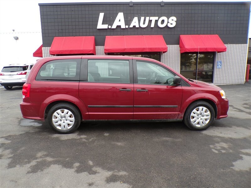 2014 Dodge Grand Caravan American Value Packa   - Photo 1 - Omaha, NE 68127